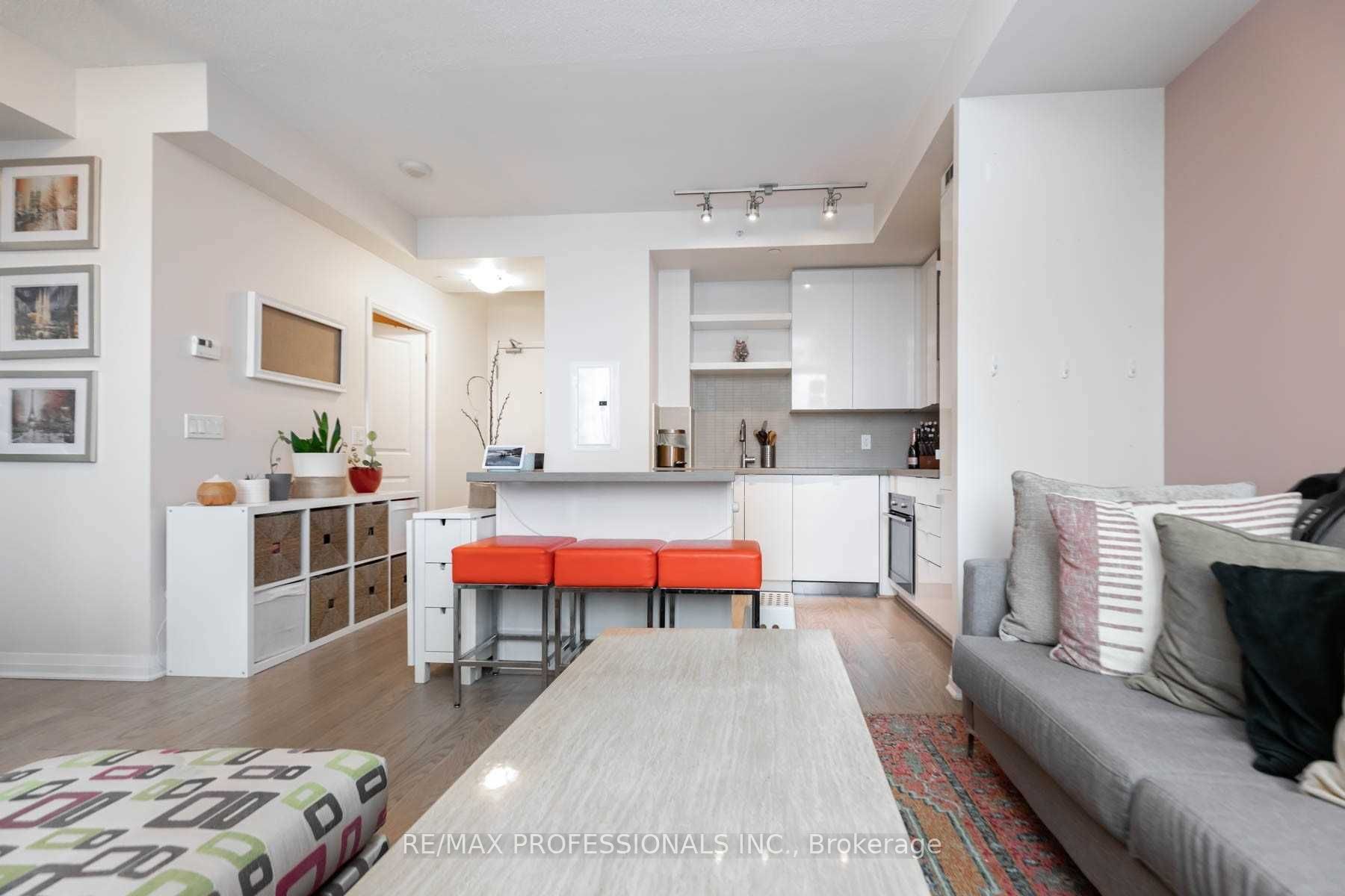 59 Annie Craig Dr, #1308