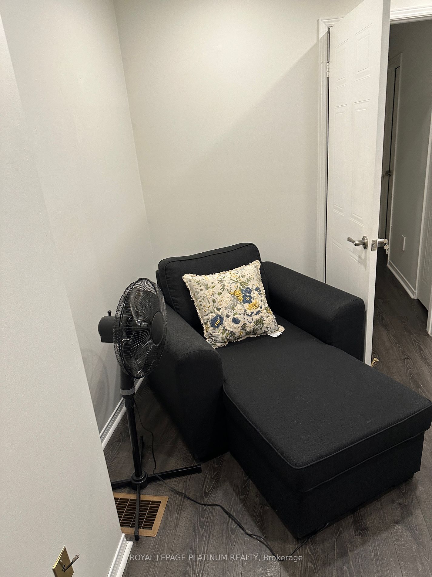 895 Maple Avenue #611