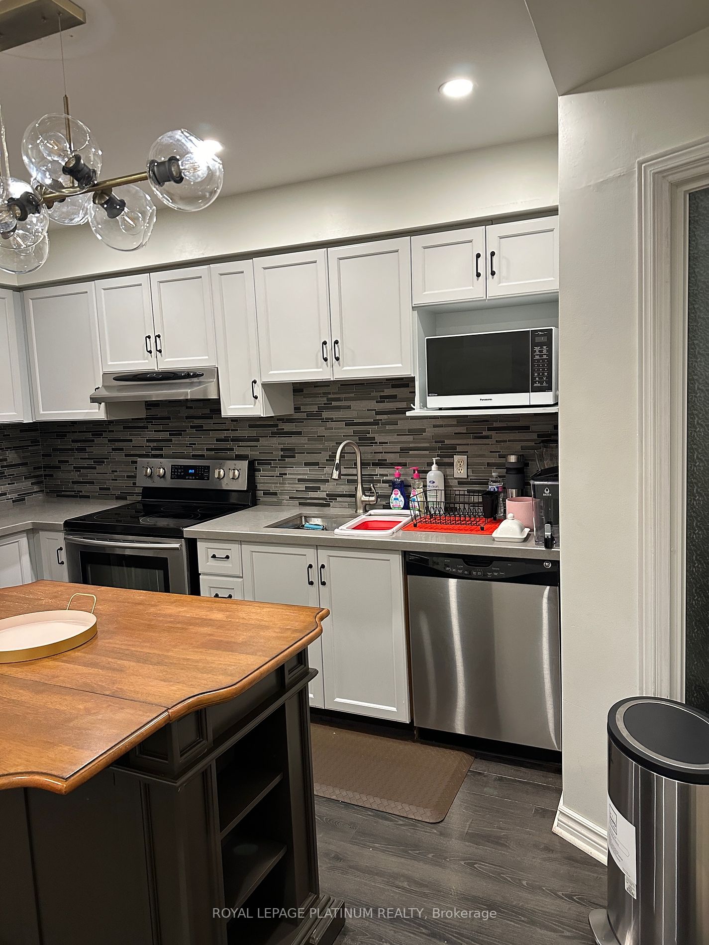 895 Maple Avenue #611