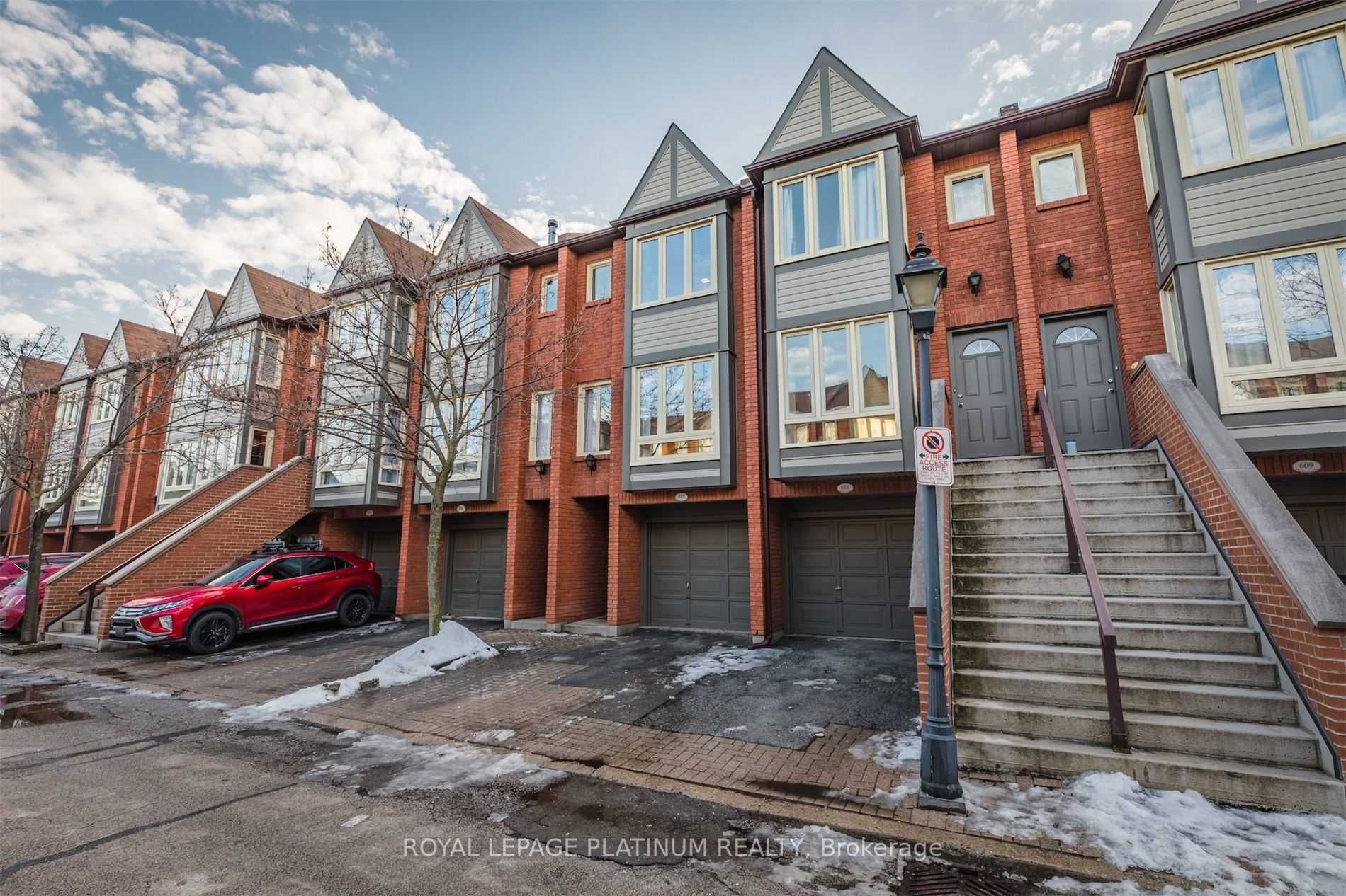 895 Maple Avenue #611