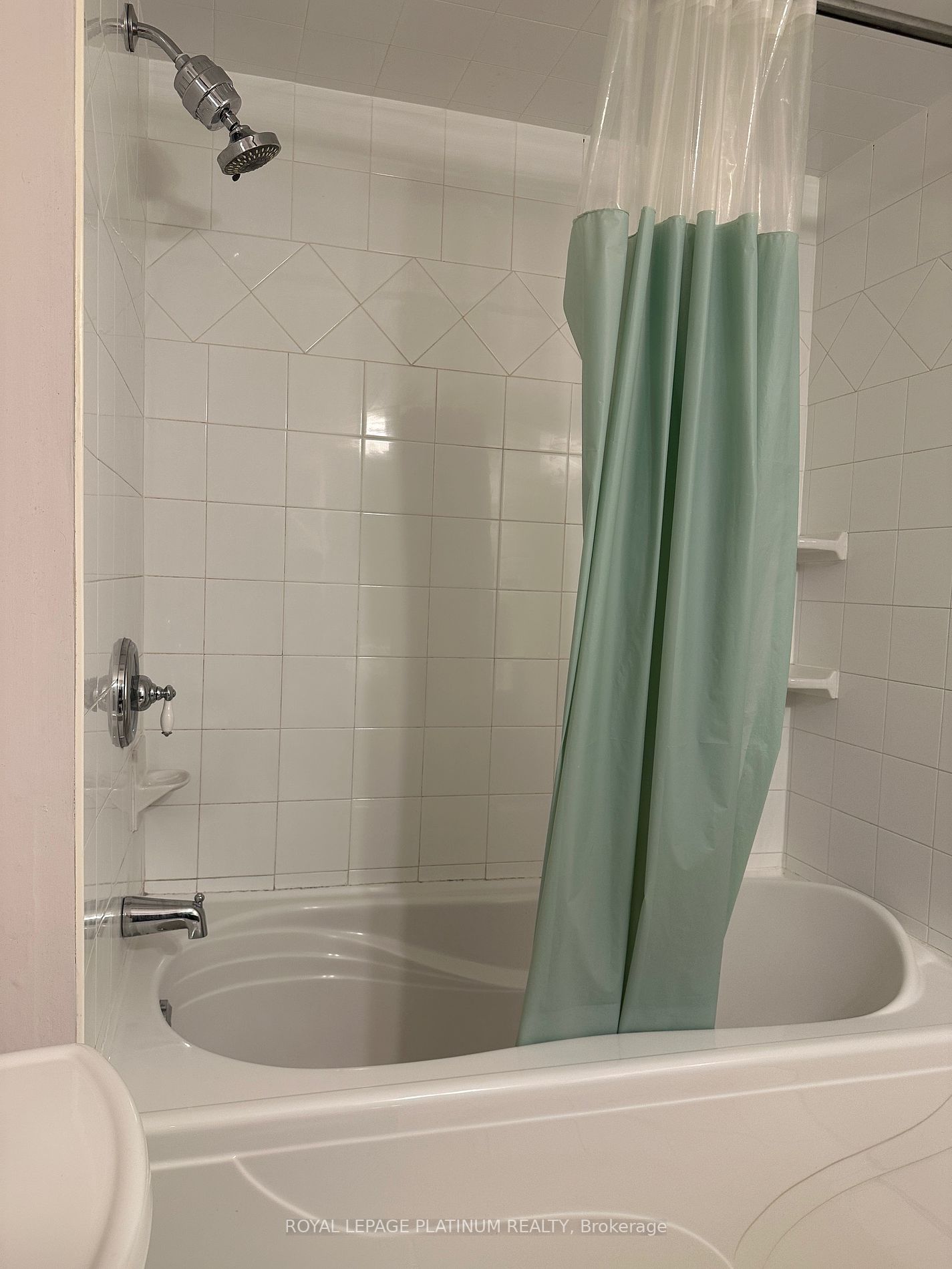 895 Maple Avenue #611