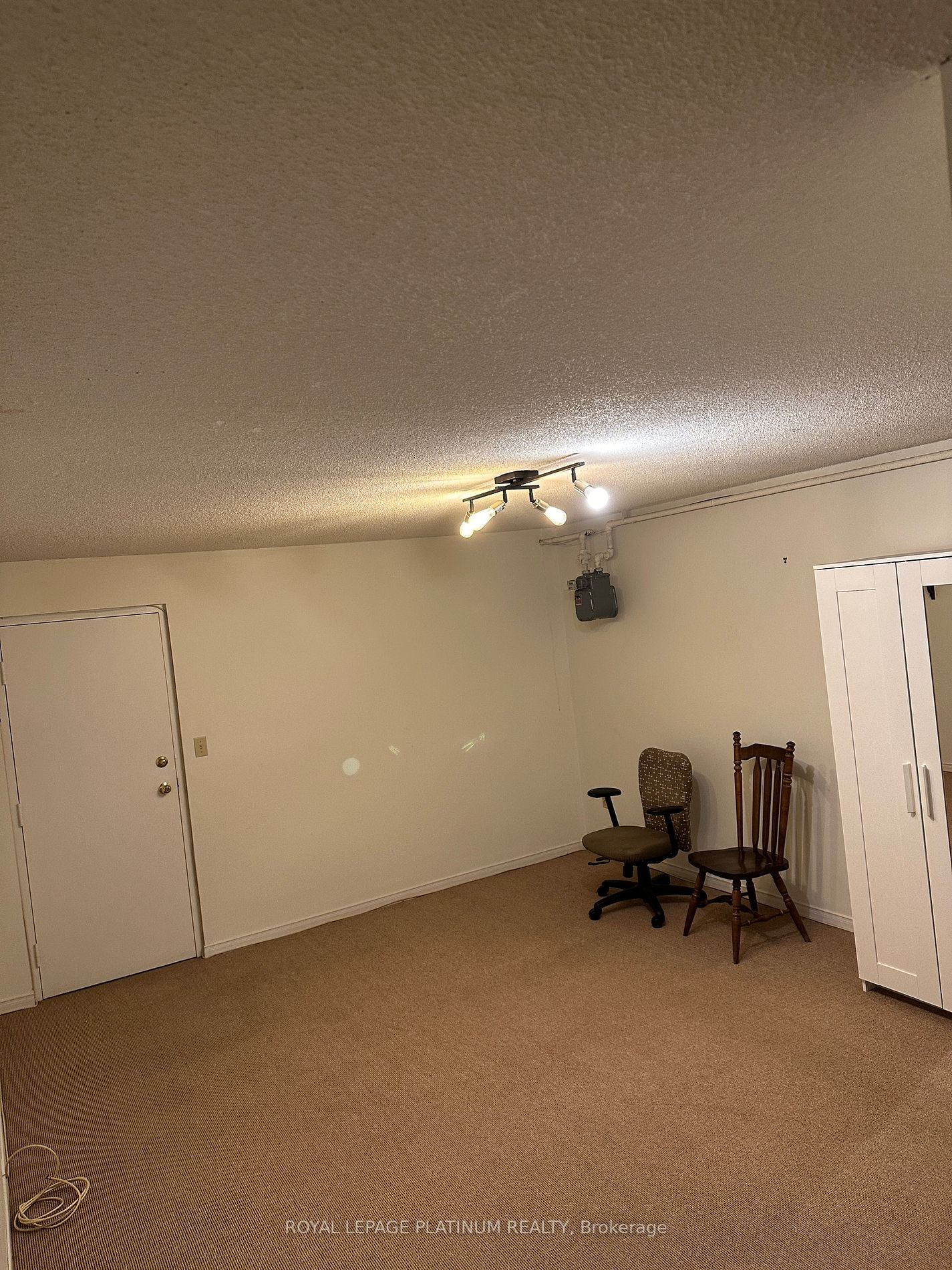 895 Maple Avenue #611