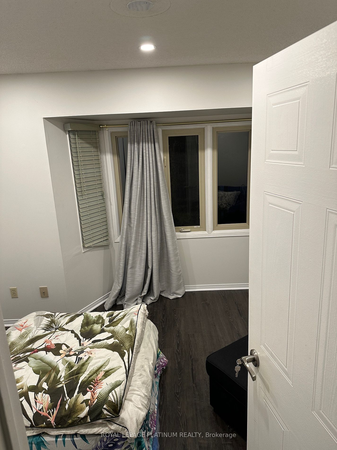 895 Maple Avenue #611