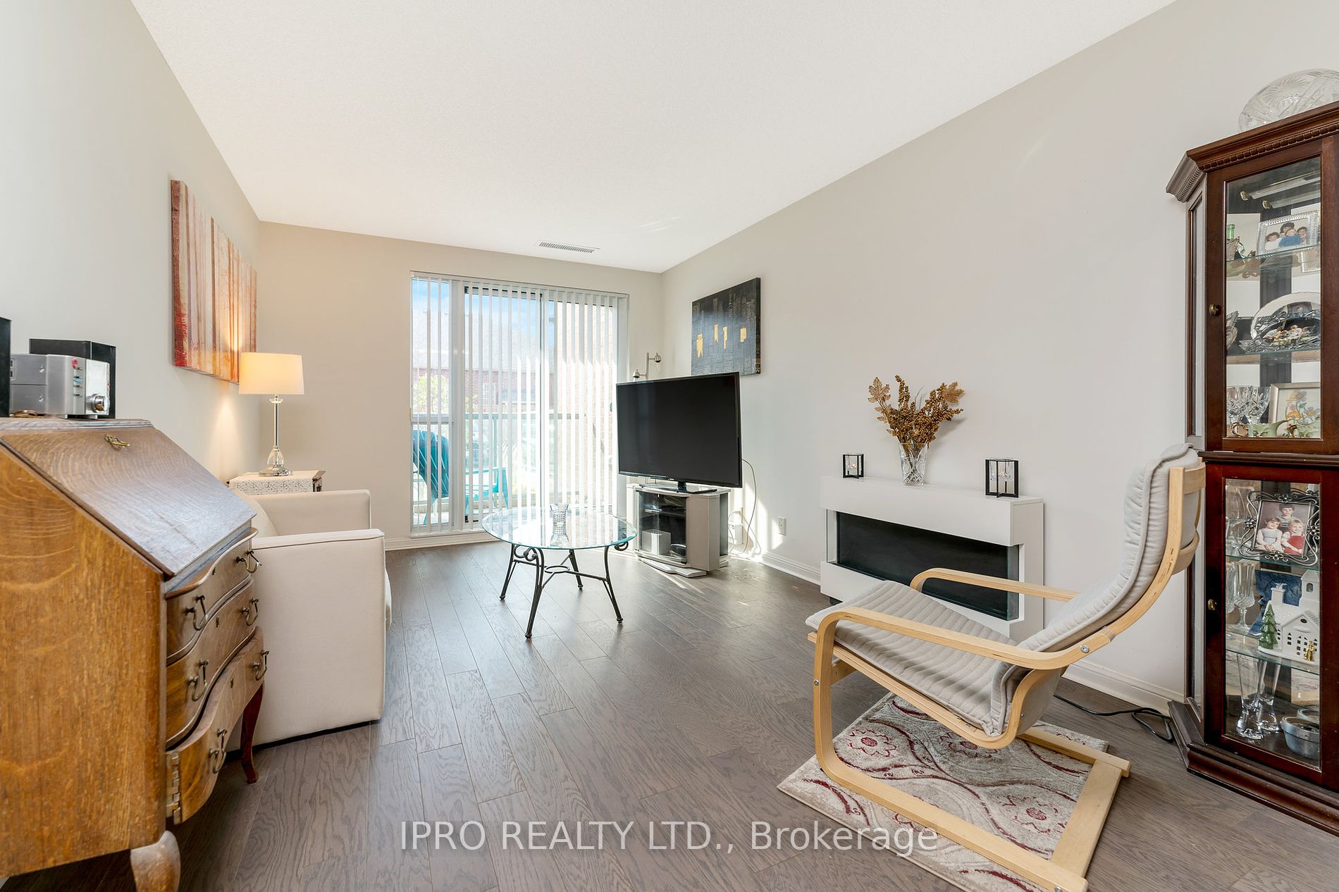 50 Via Rosedale, #117