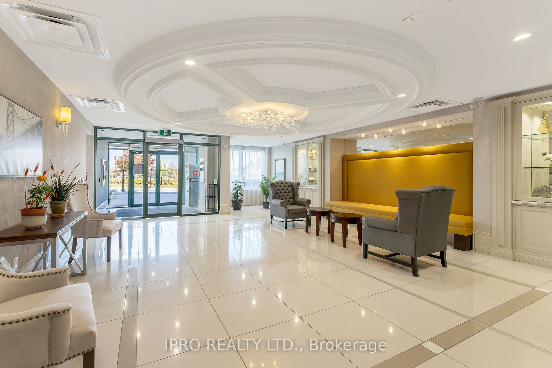 50 Via Rosedale, #117