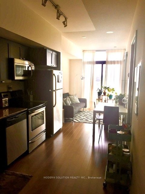 105 The Queensway, #508