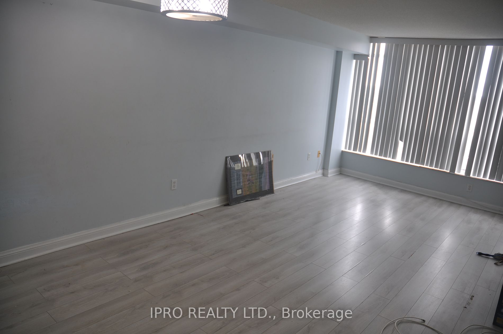 22 Hanover Rd, #1403