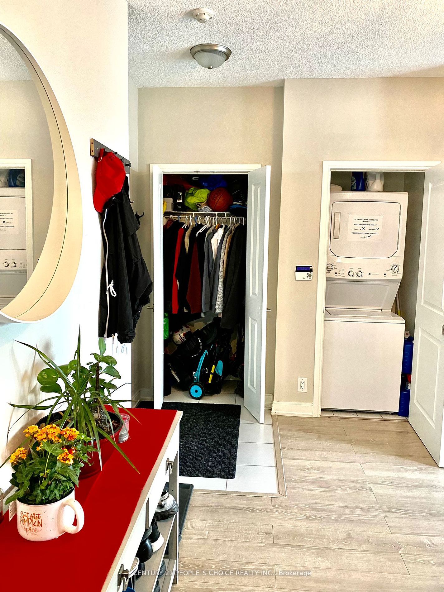 60 Absolute Avenue, #1805