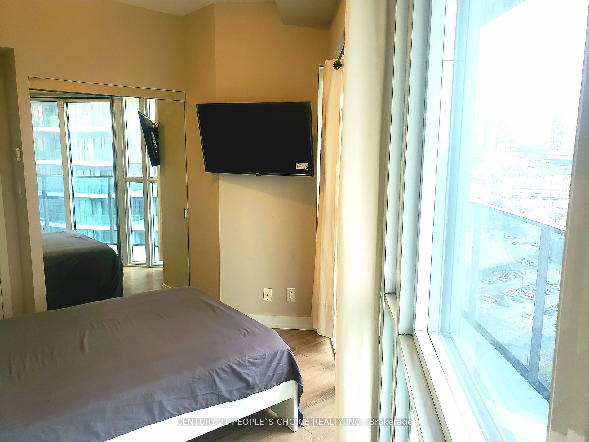60 Absolute Avenue, #1805