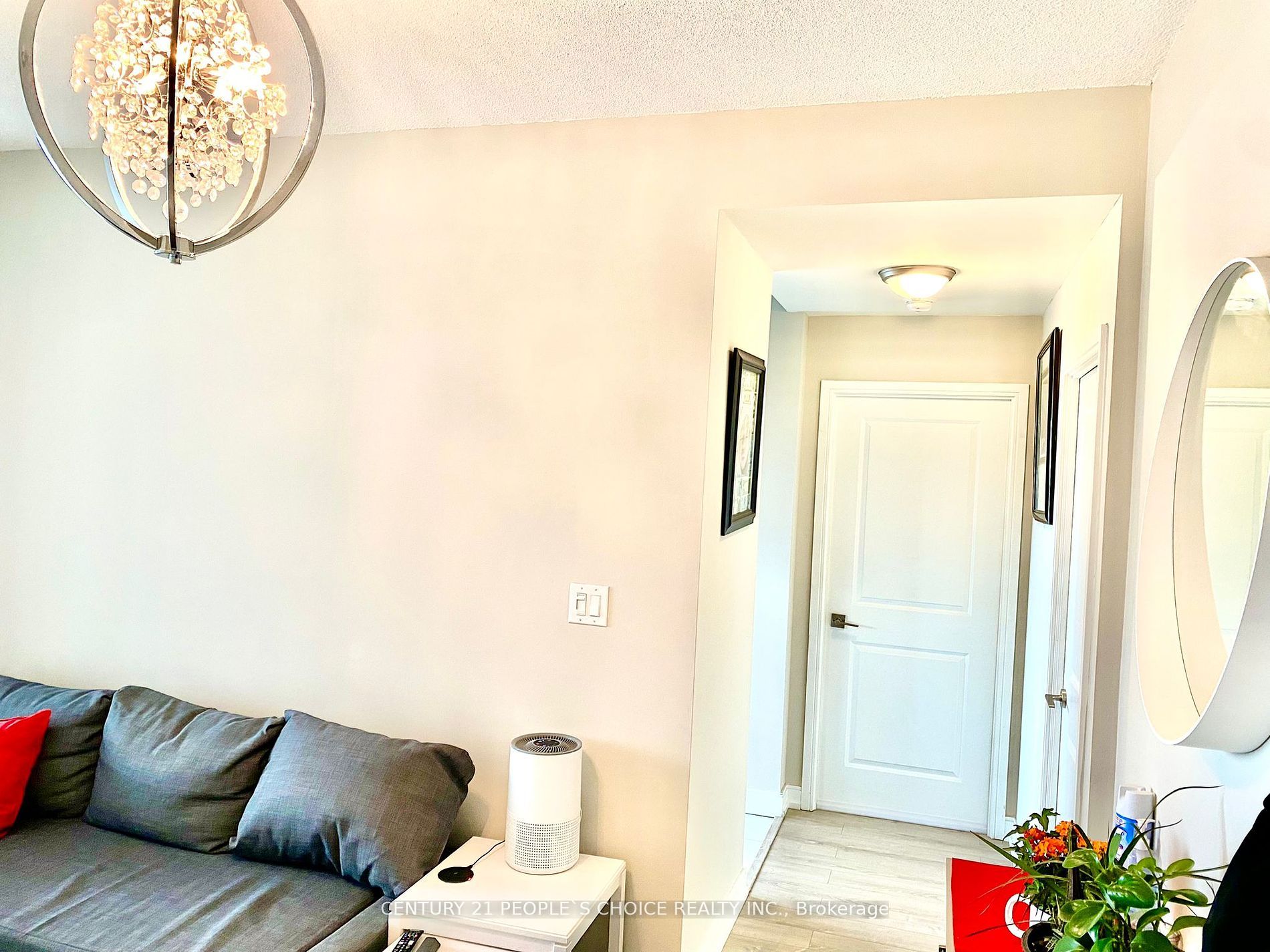 60 Absolute Avenue, #1805