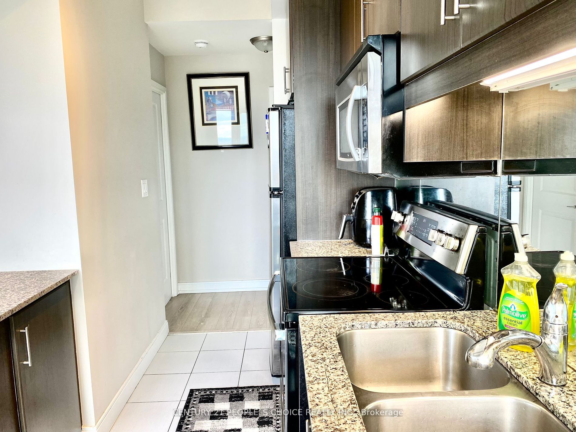 60 Absolute Avenue, #1805