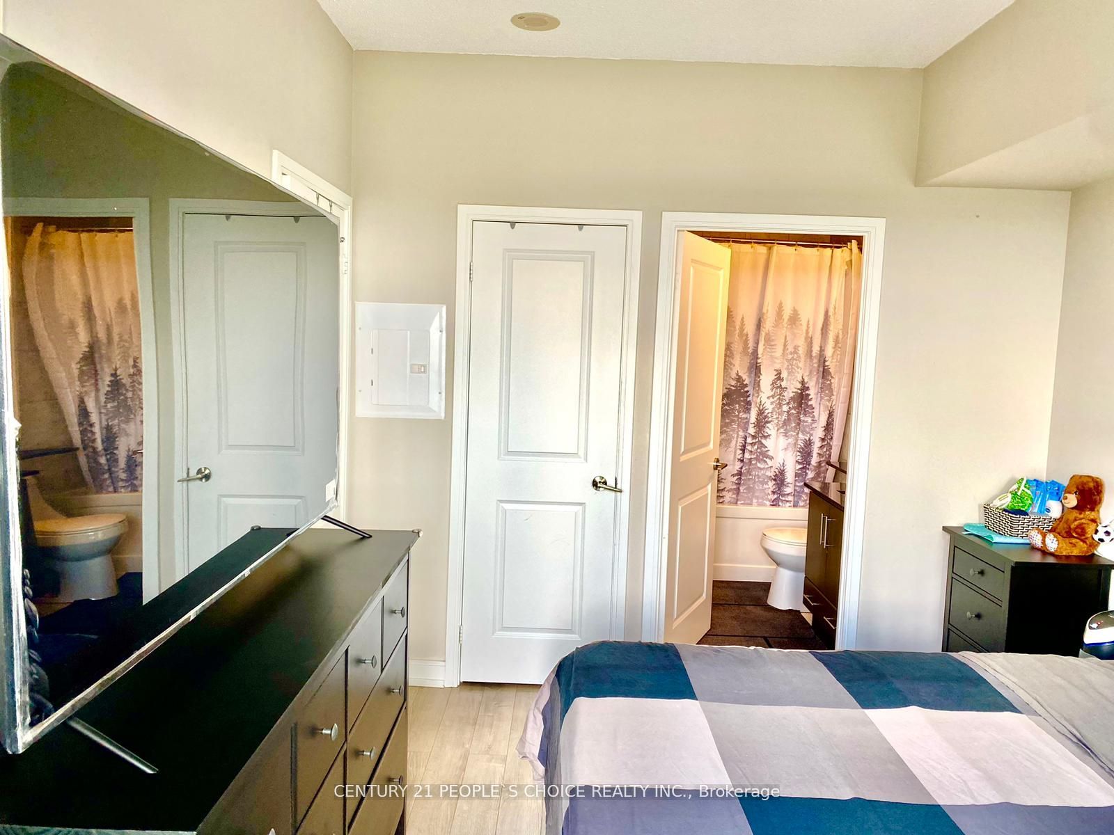 60 Absolute Avenue, #1805