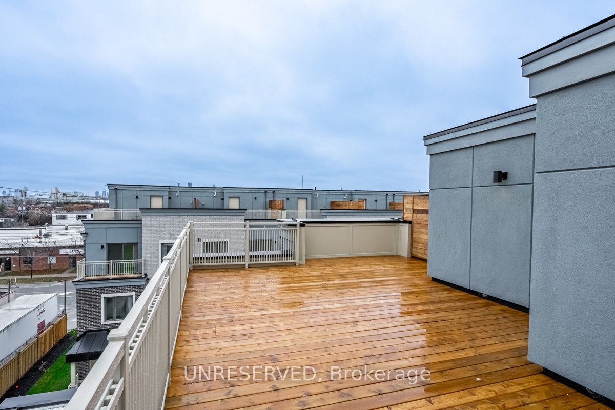 40 William Jackson Way, #136