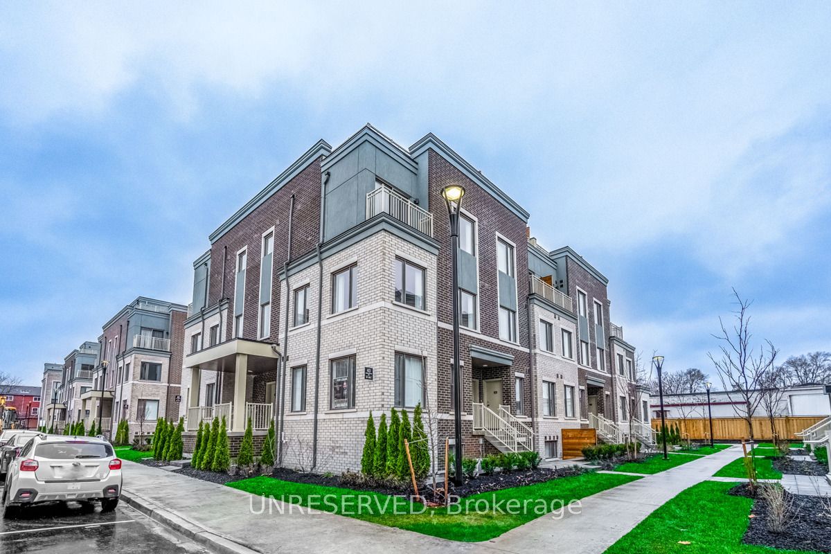 40 William Jackson Way, #136