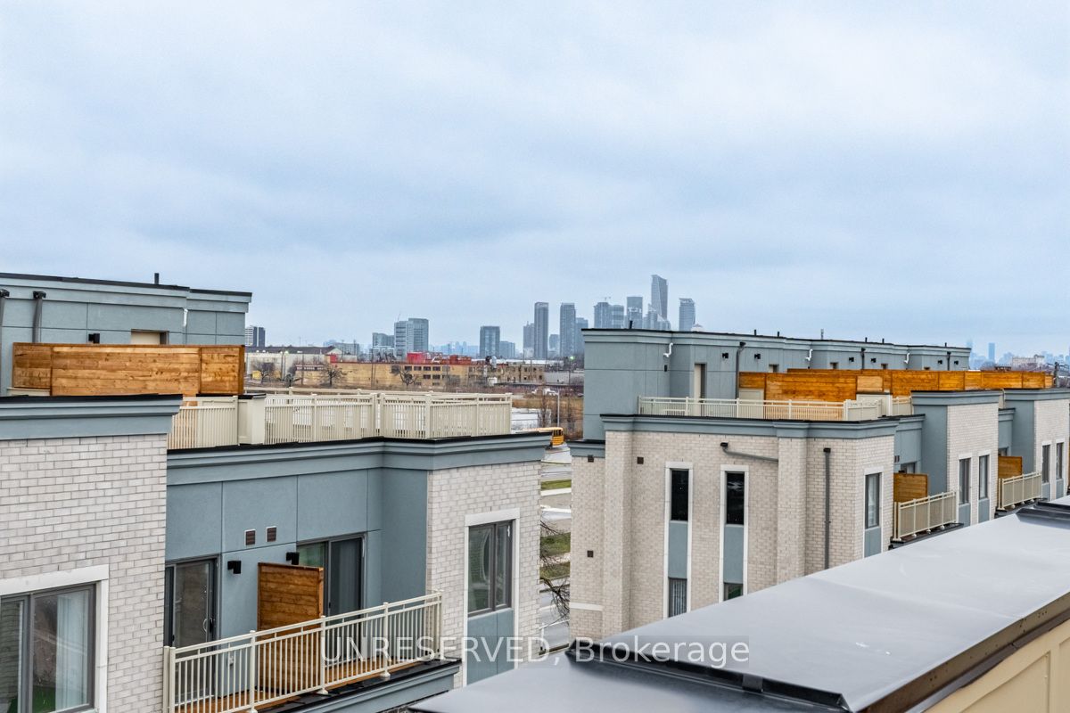 40 William Jackson Way, #136