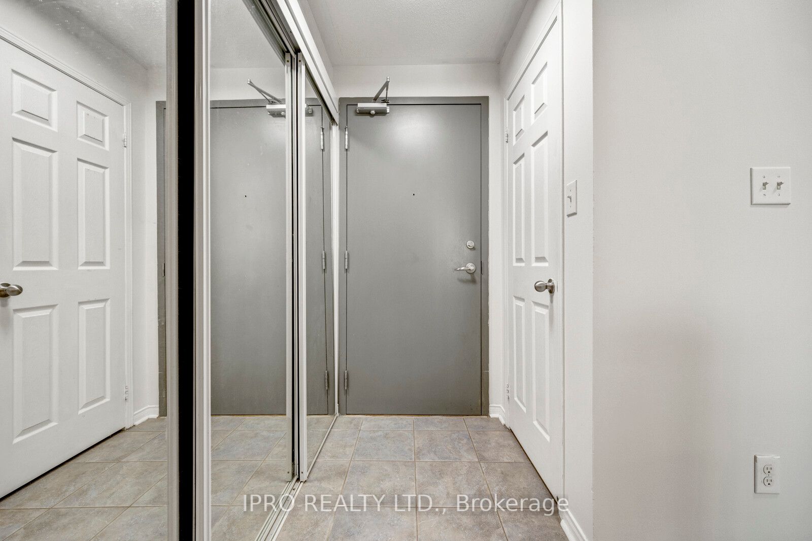 5150 Winston Churchill Boulevard #207