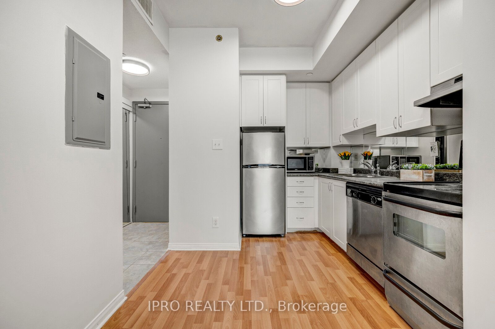 5150 Winston Churchill Boulevard #207