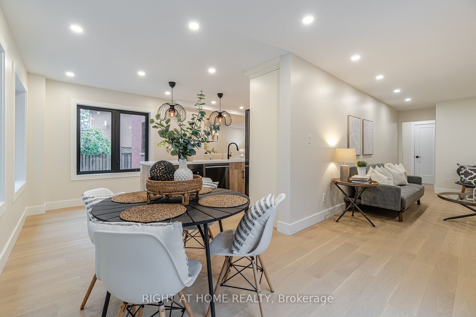 1223 Sable Dr