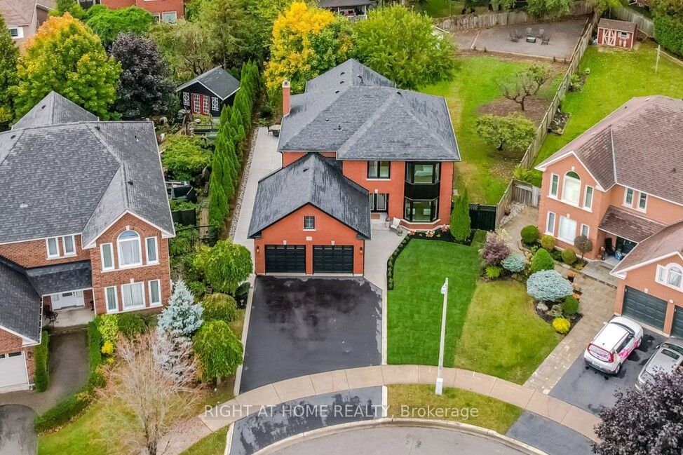 1223 Sable Dr