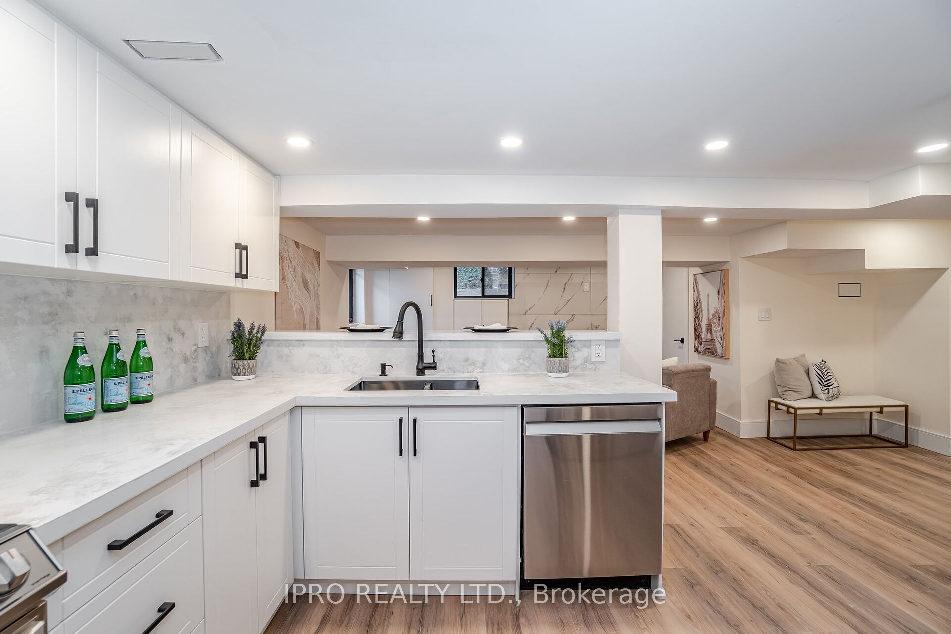 5 Arkley Cres