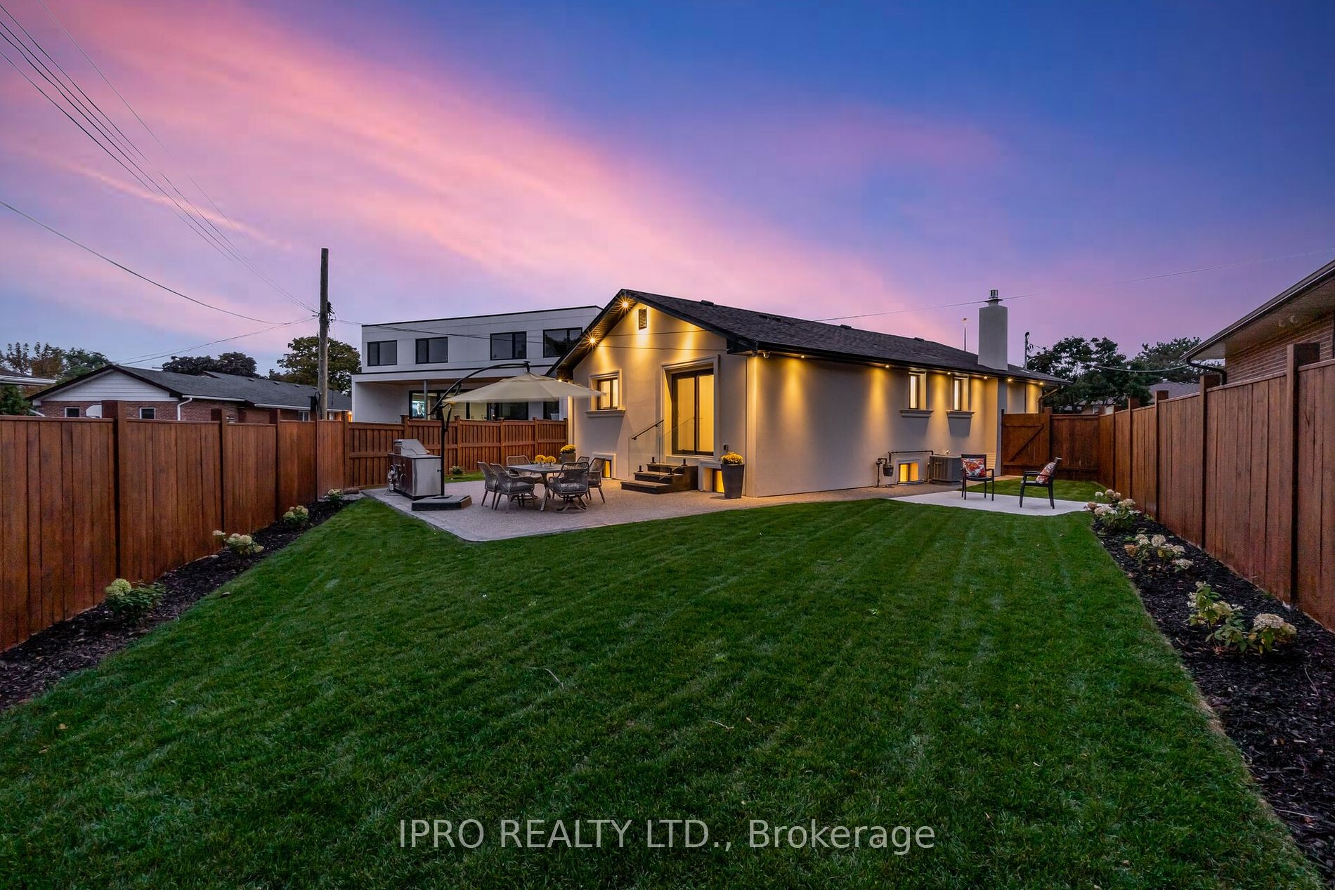 5 Arkley Cres