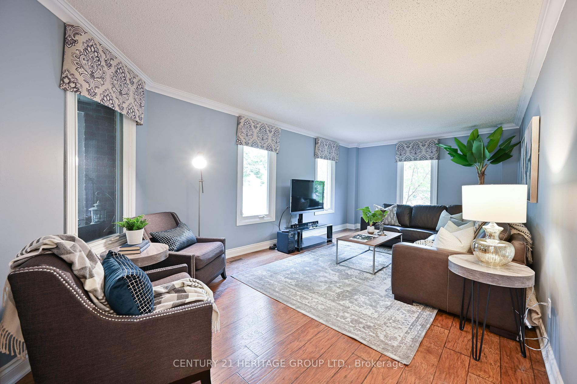 18 Egan Crescent