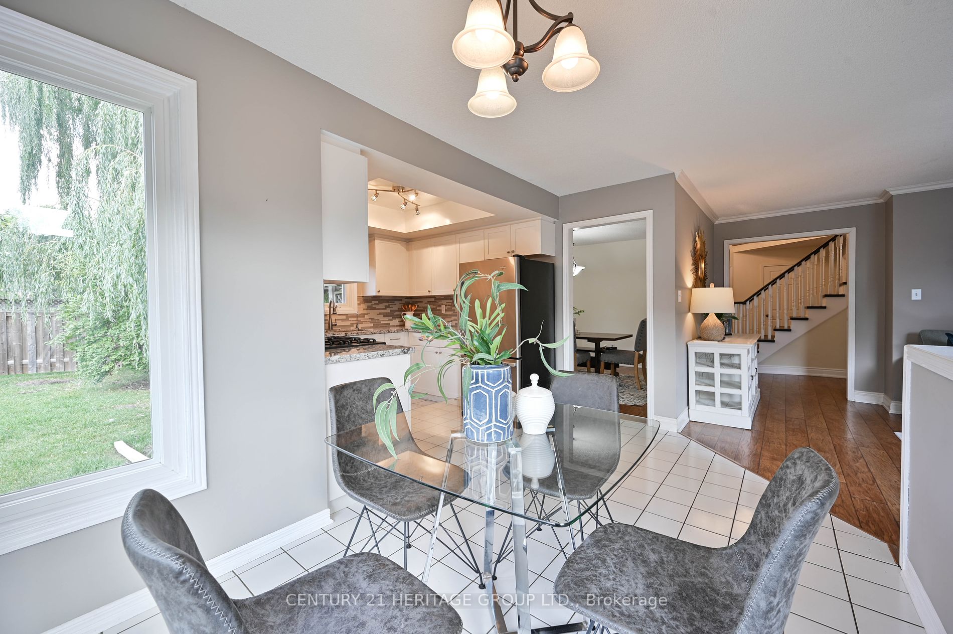 18 Egan Crescent