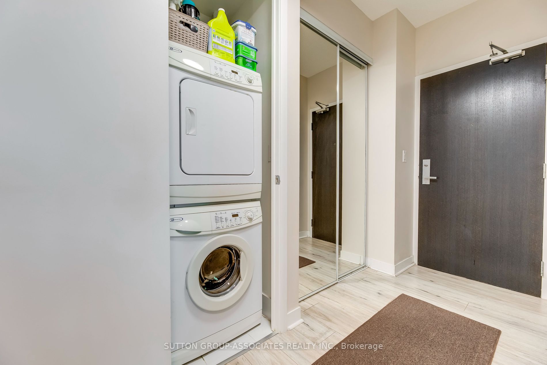 165 Legion Road N, #1532