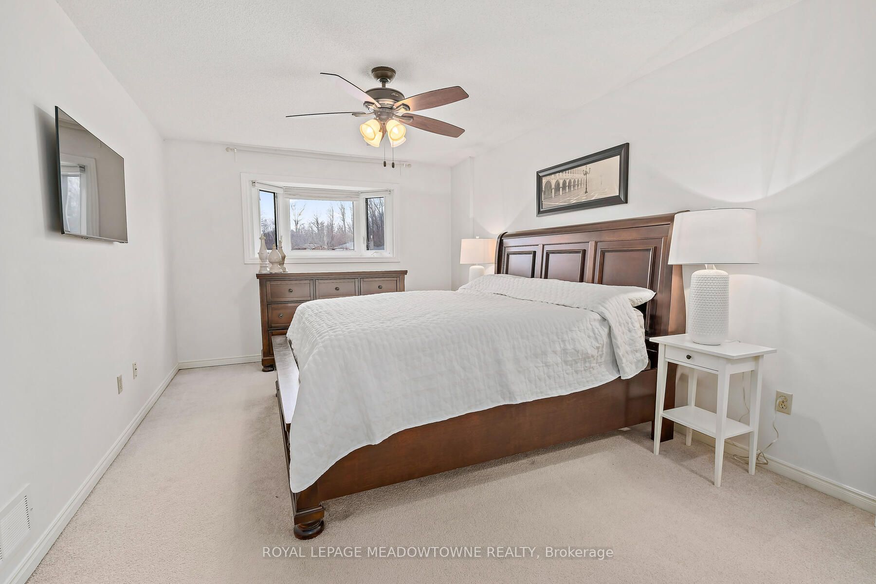 12 Jason Crescent