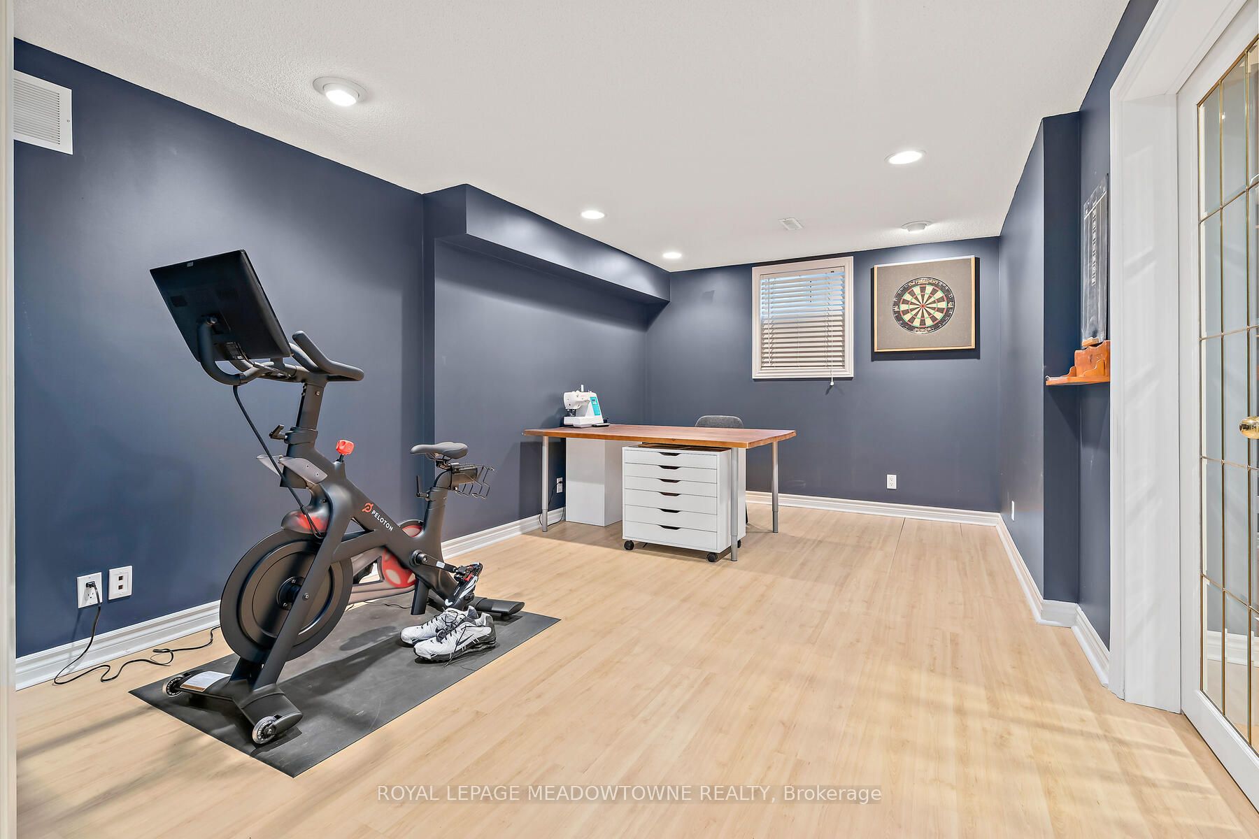 12 Jason Crescent