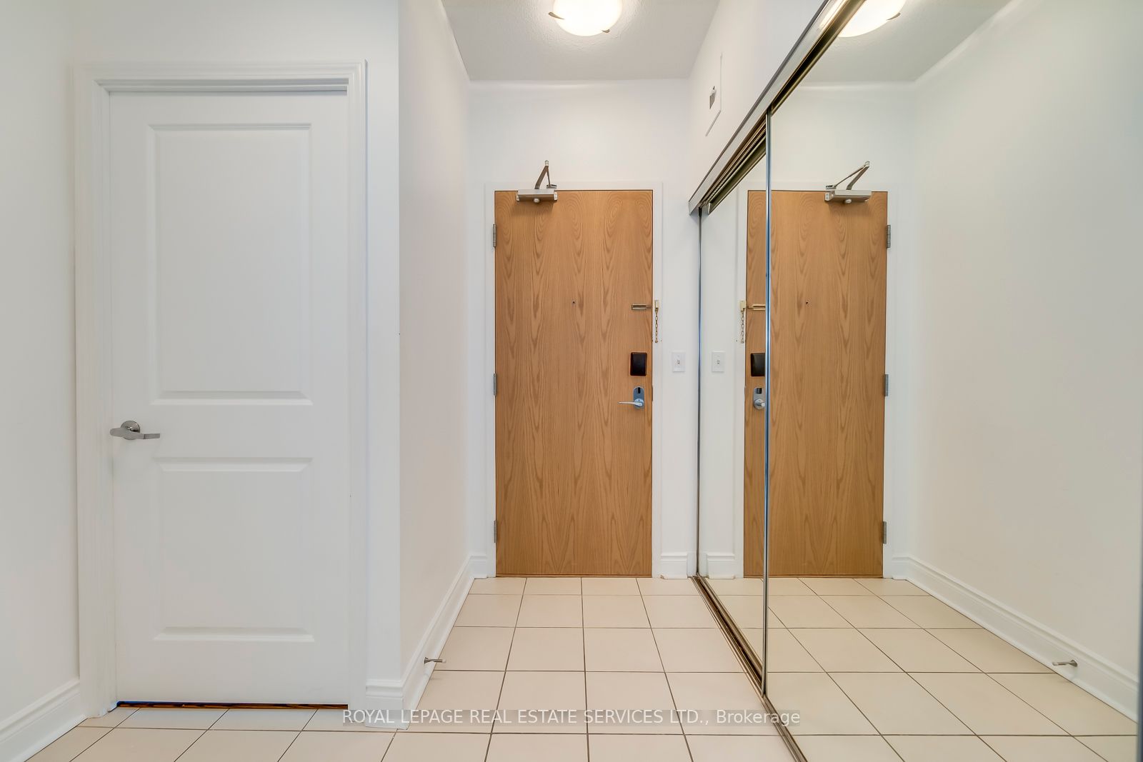 1910 Lake Shore Blvd W, #1203