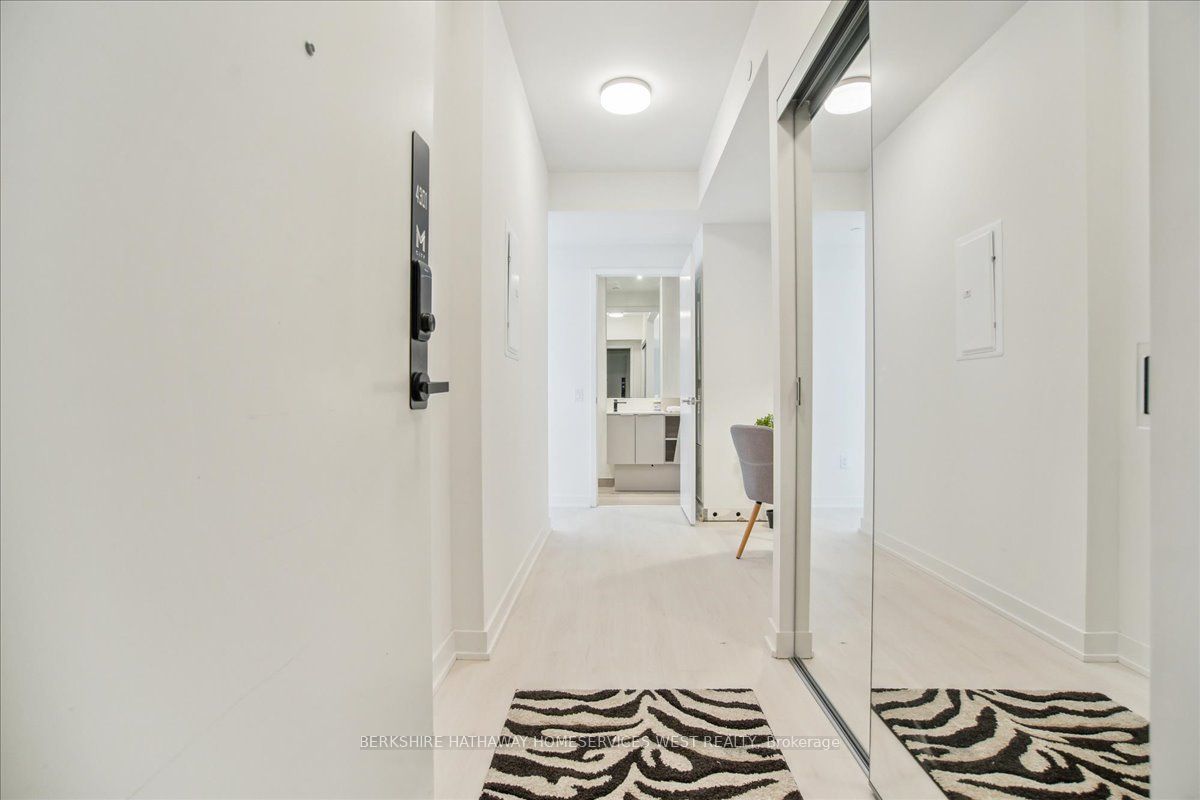 3900 Confederation Pkwy, #4301