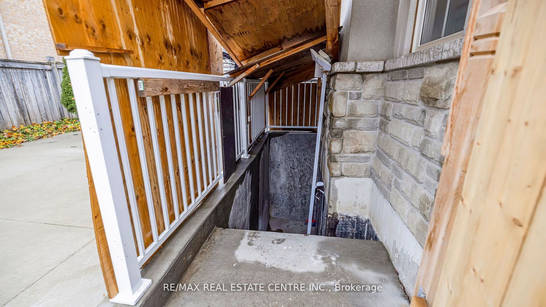 1 Sage Meadow Crescent