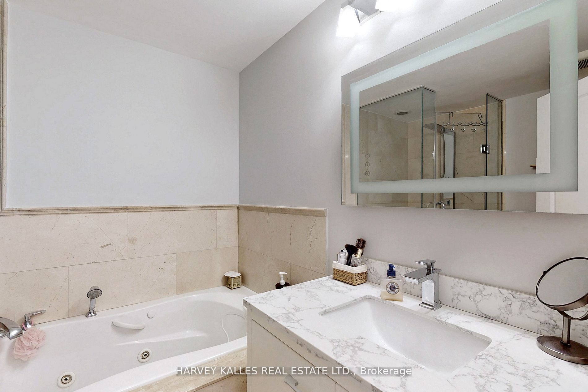 2067 Lake Shore Blvd W, #1202