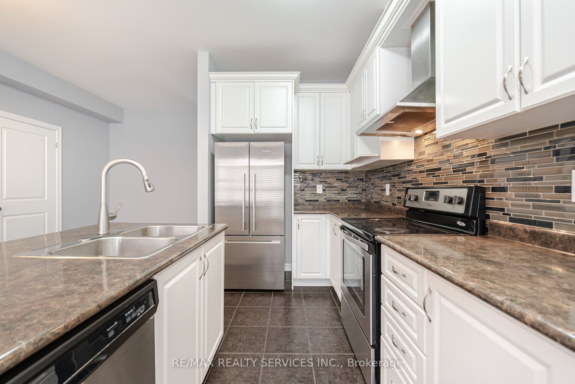 49 Ivor Cres