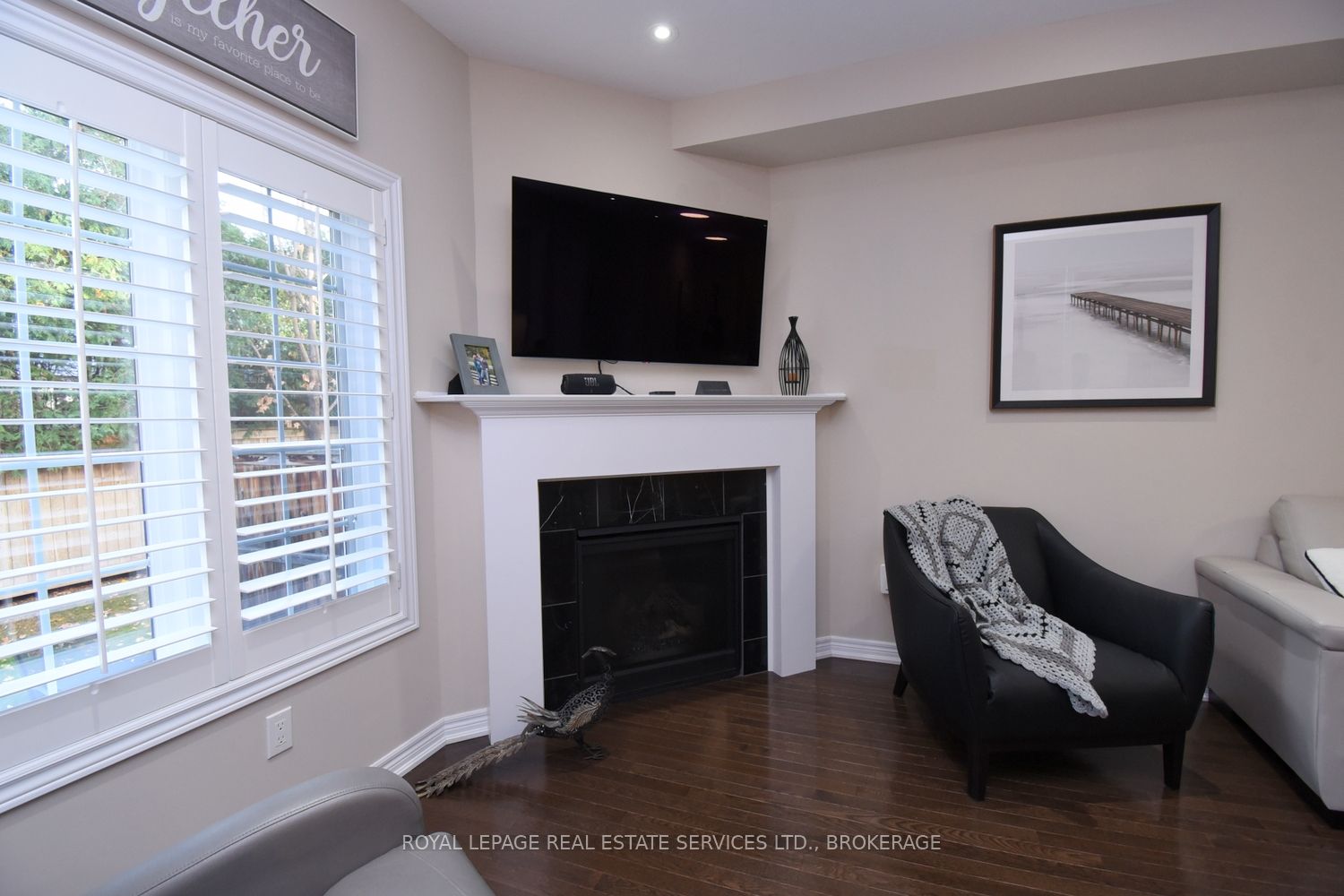 2086 GHENT Avenue, #27