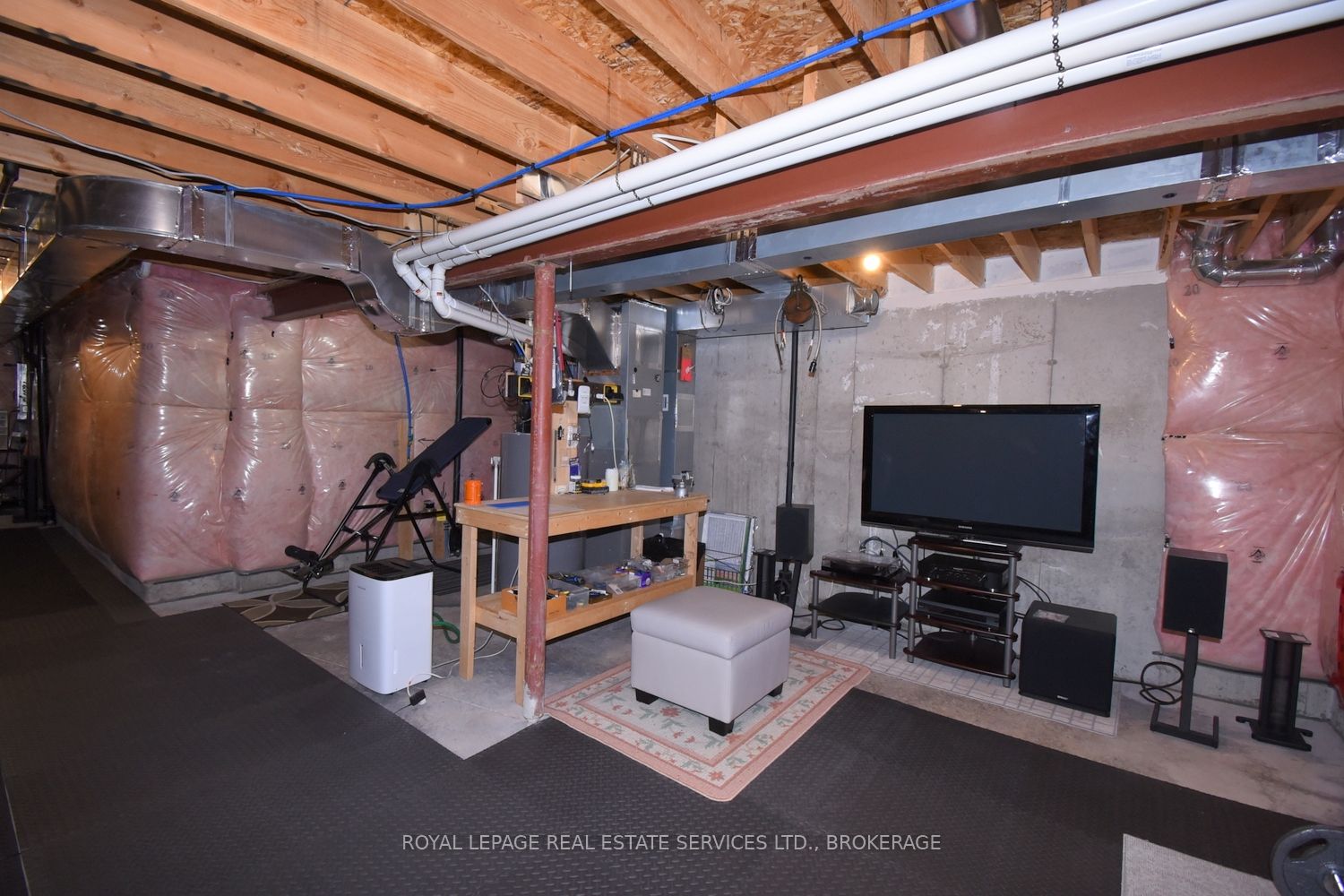 2086 GHENT Avenue, #27
