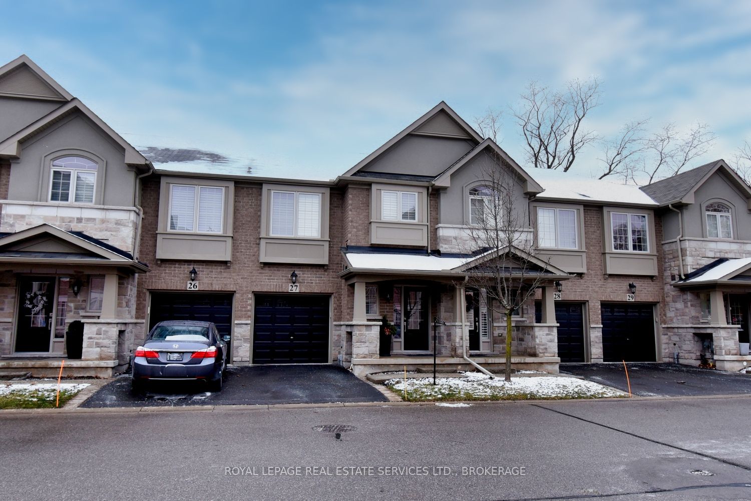 2086 GHENT Avenue, #27