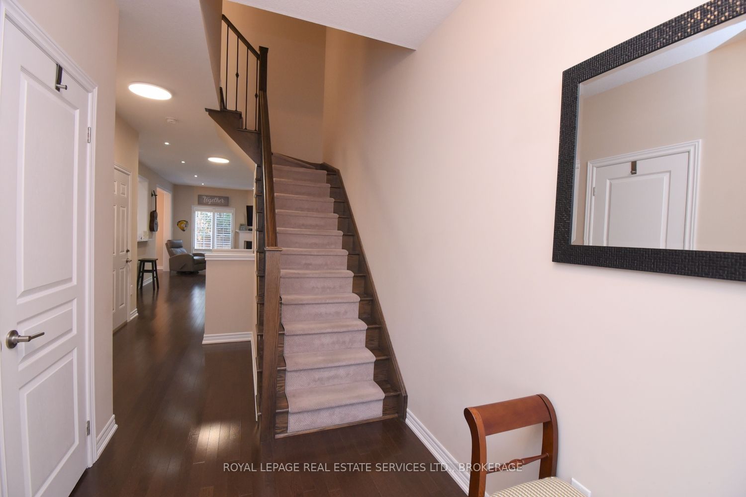 2086 GHENT Avenue, #27