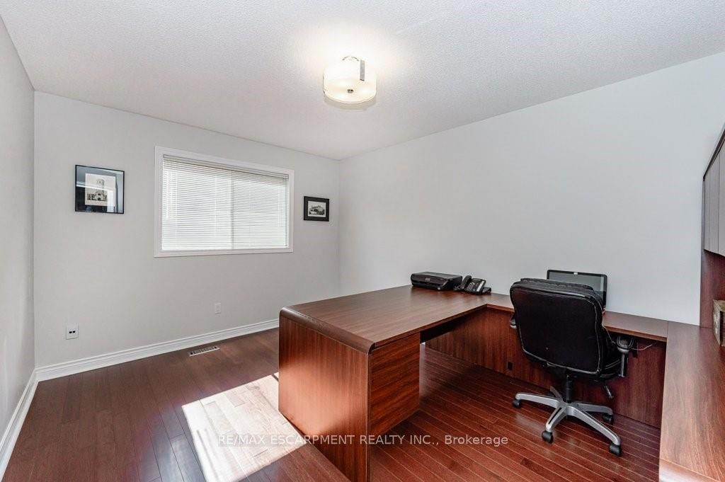 1417 Bancroft Dr