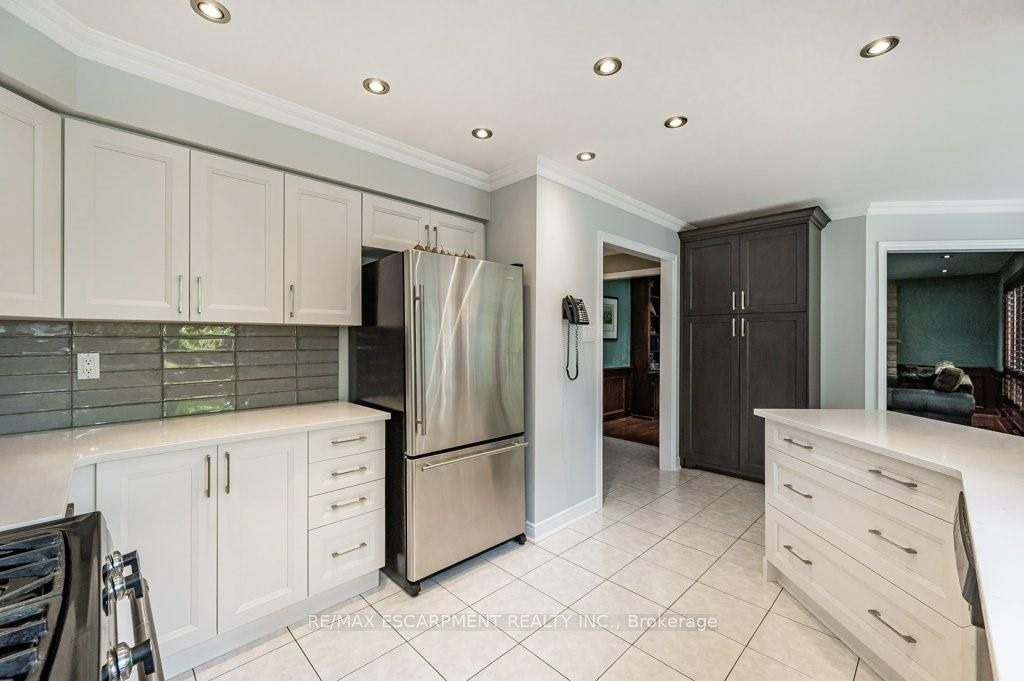 1417 Bancroft Dr