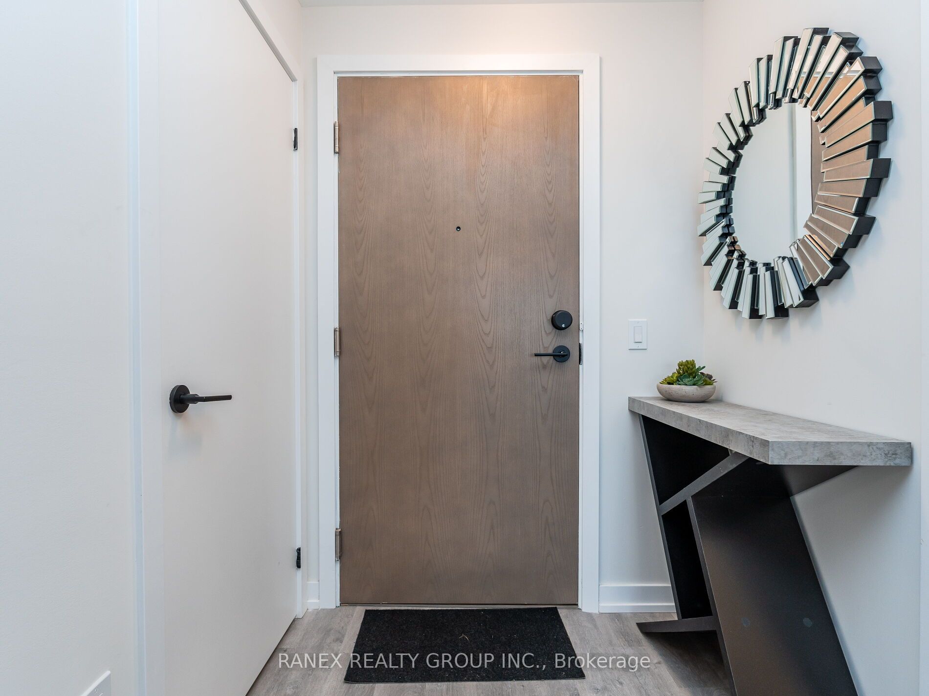 2300 St Clair Avenue W #723