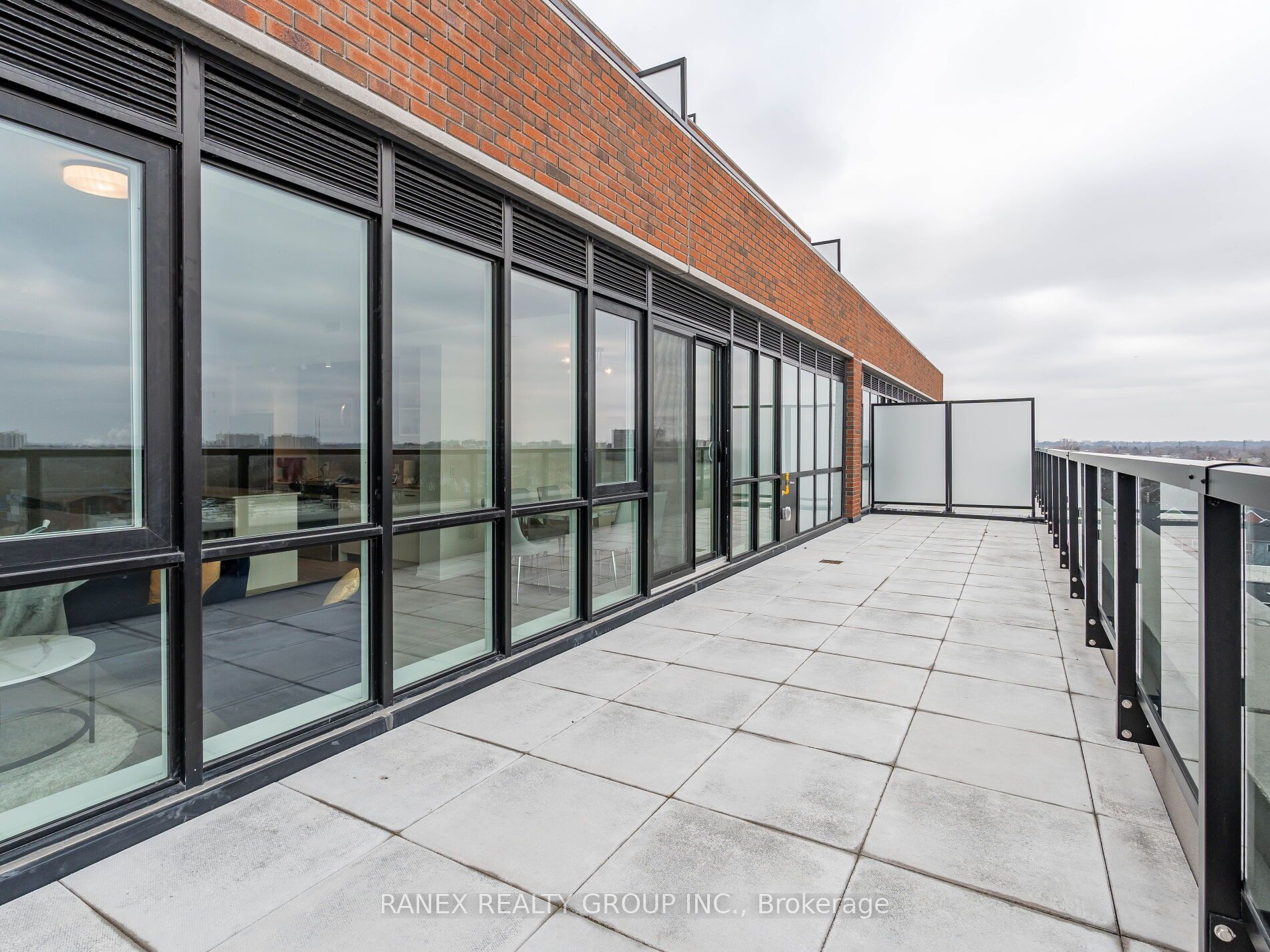 2300 St Clair Avenue W #723