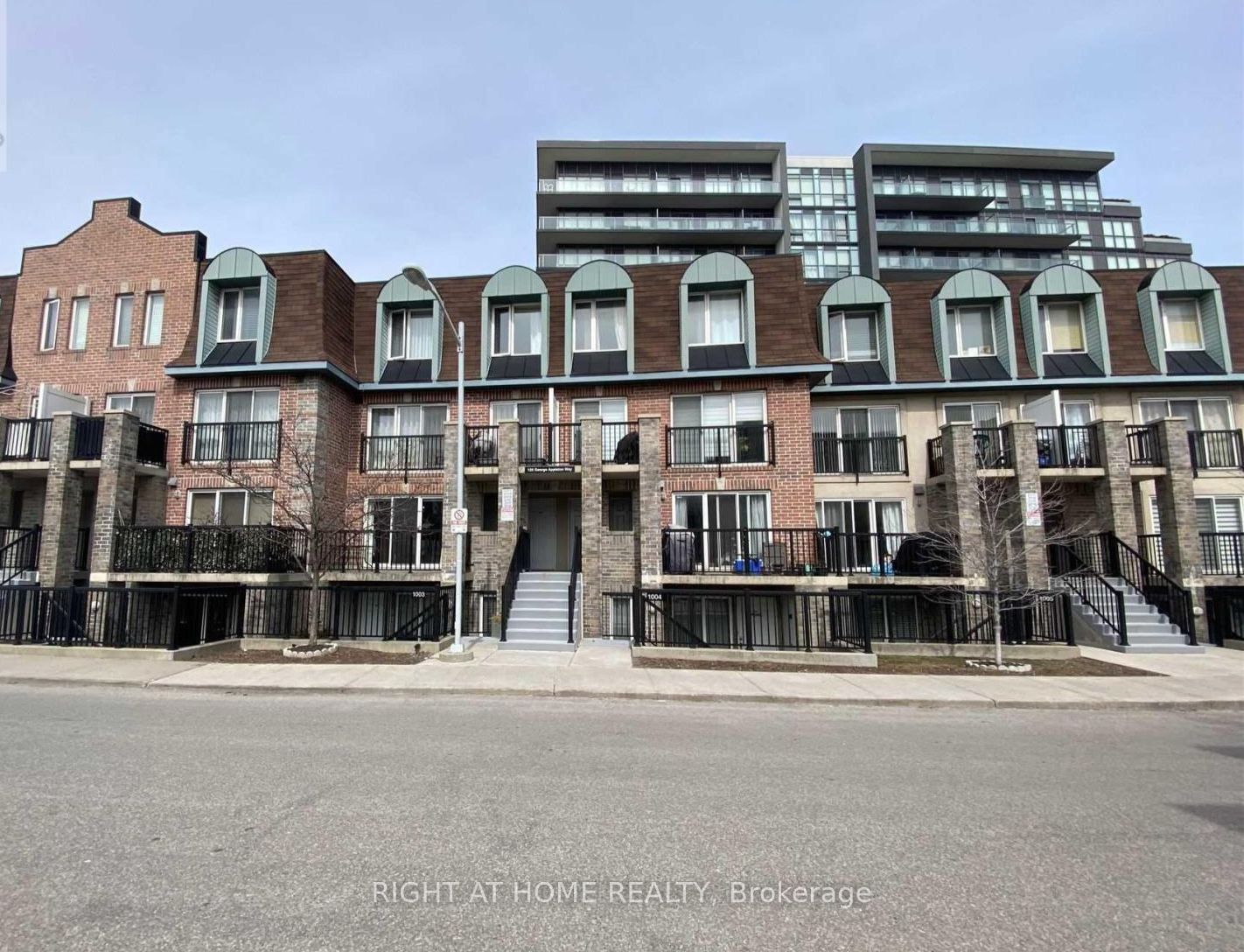 115 George Appleton Way, #2137