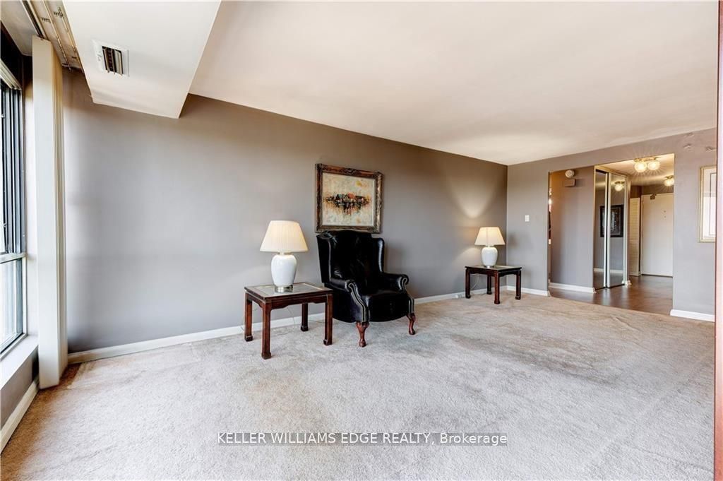 1400 Dixie Rd, #908