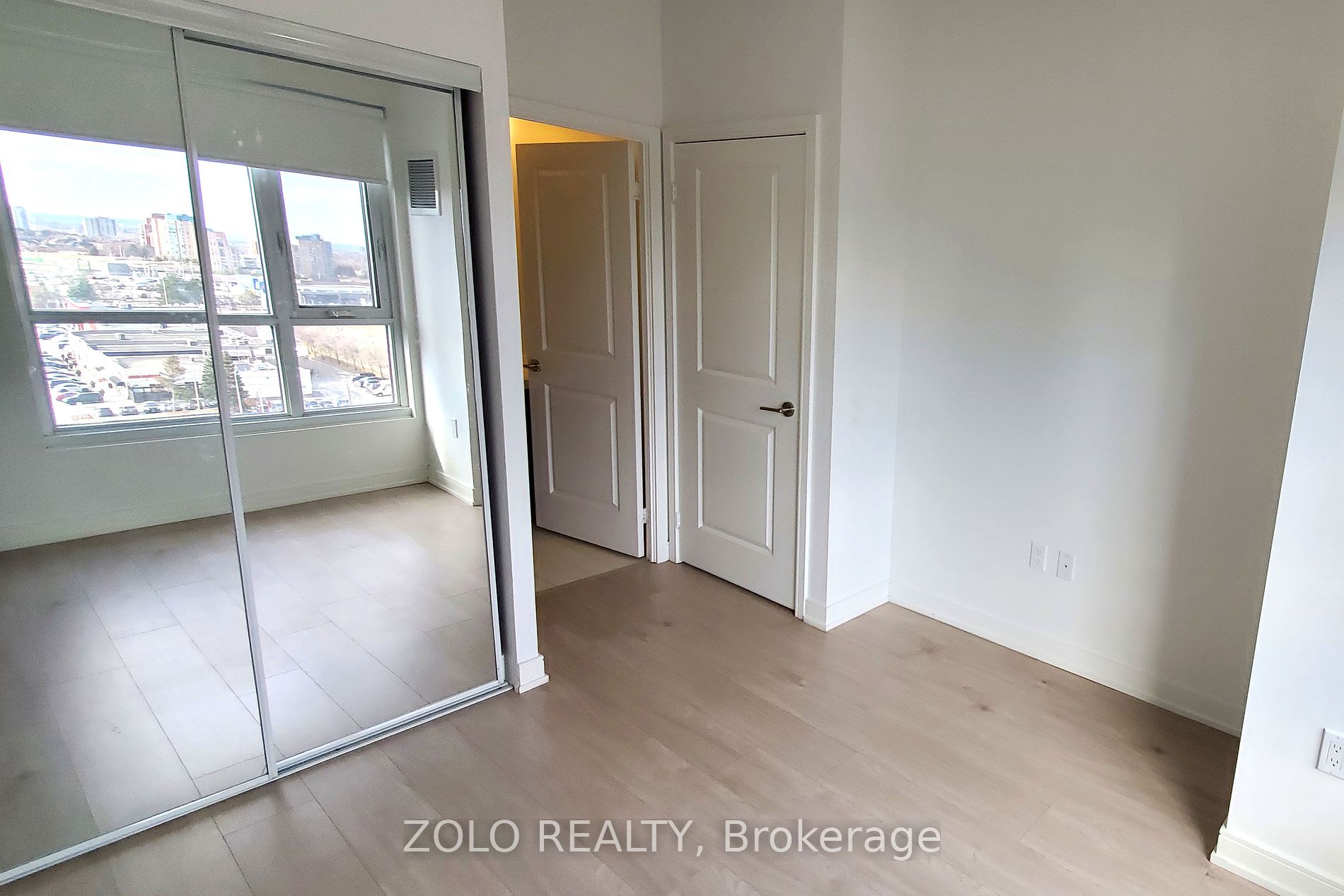 8 Nahani Way #1020