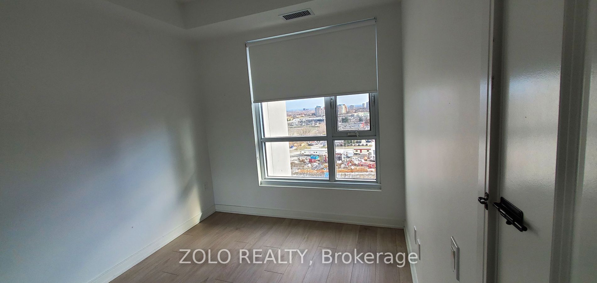 8 Nahani Way #1020