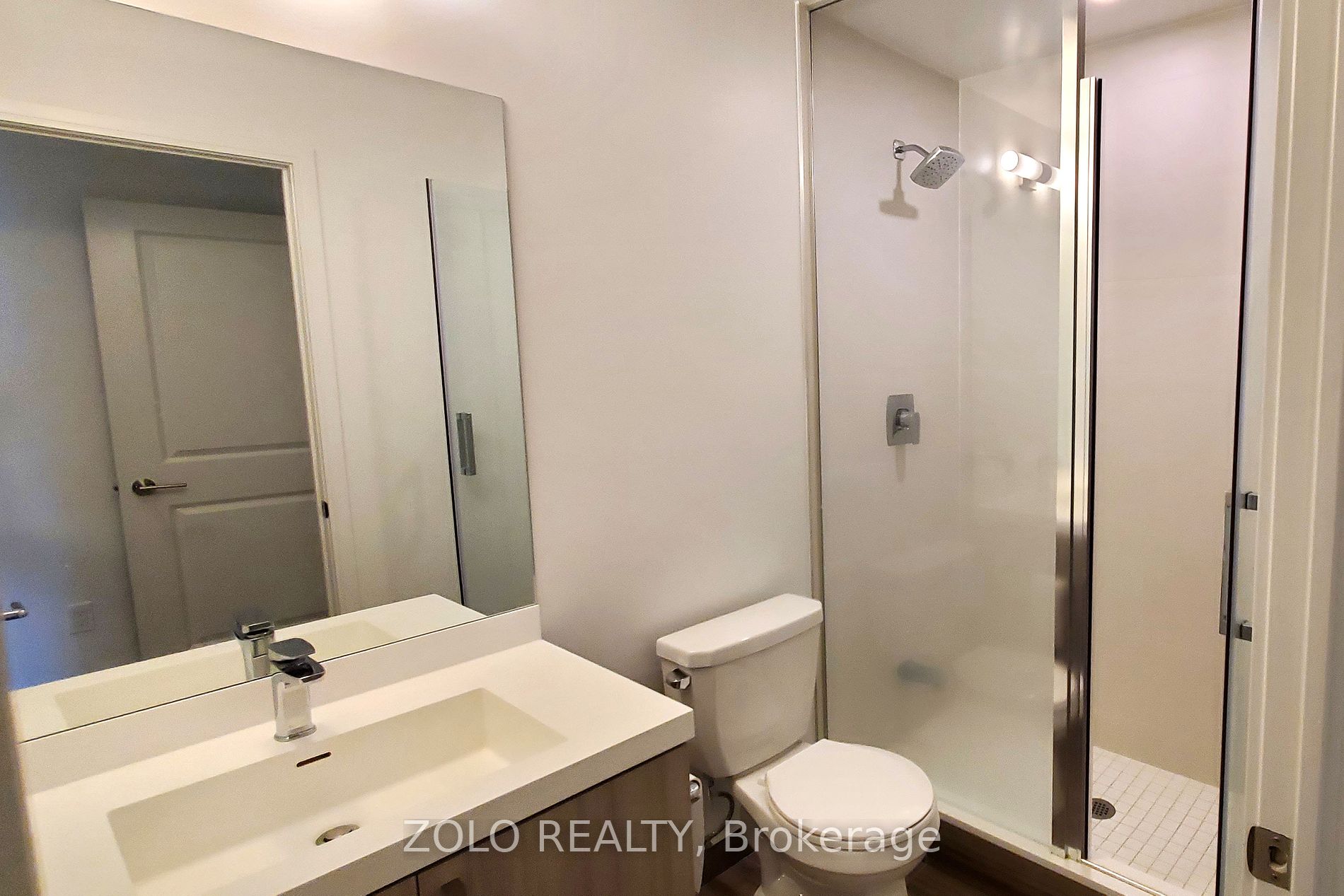 8 Nahani Way #1020