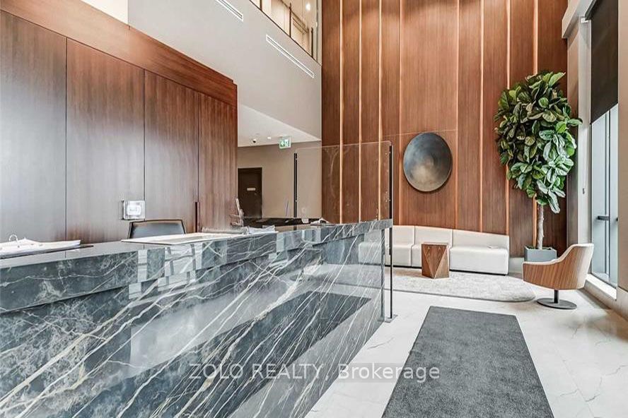 8 Nahani Way #1020