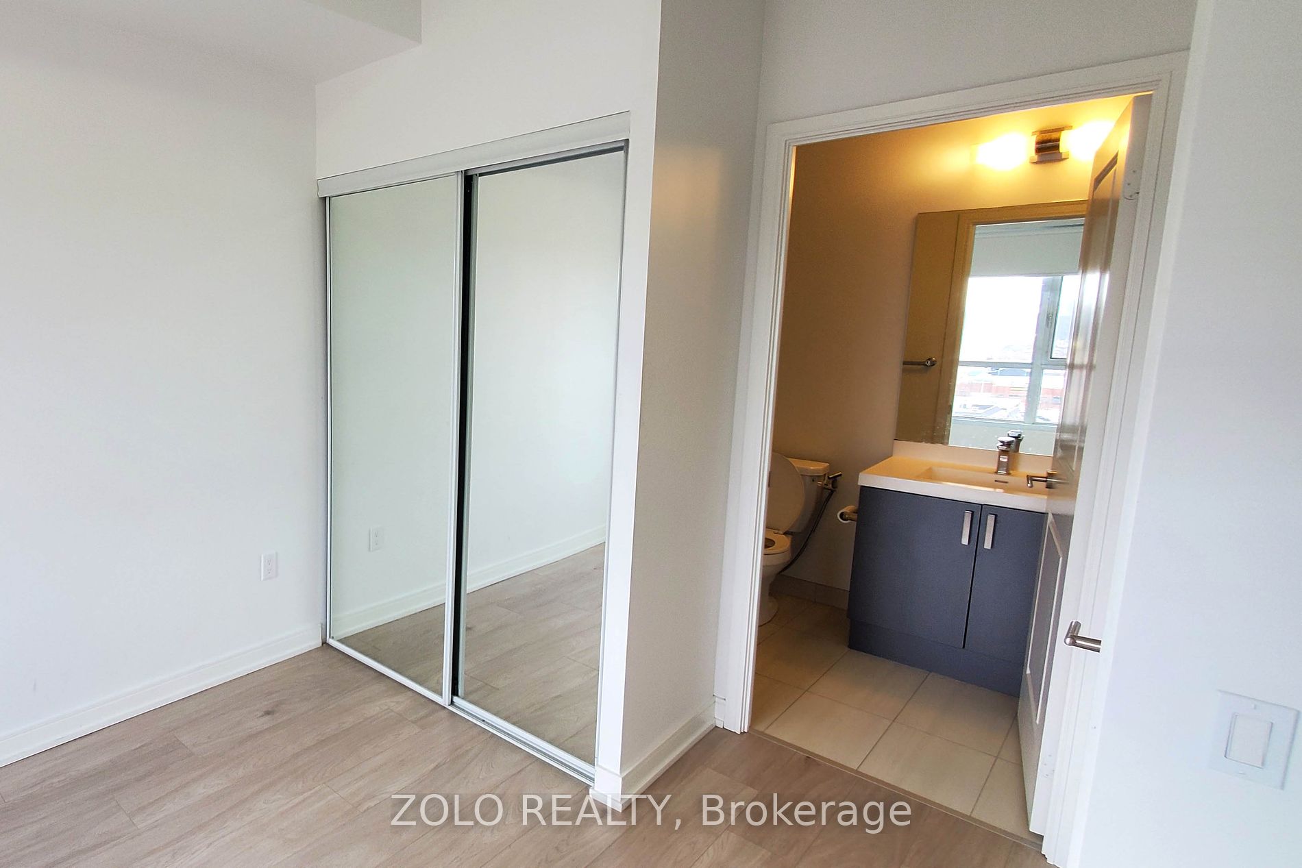 8 Nahani Way #1020